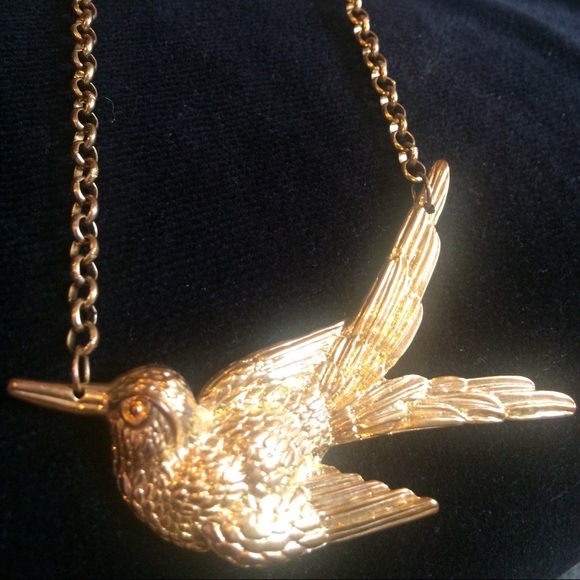 Sparrow Necklace - Picture 6 of 8